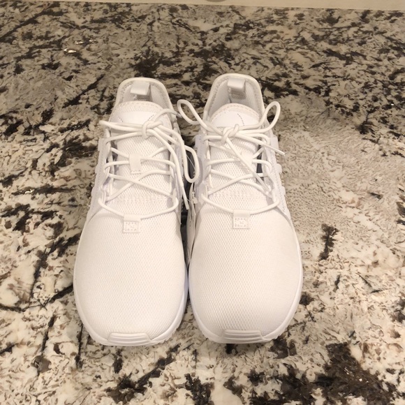 Addidas Original Sneakers with genuine Swarovski Crystals - Size 7.5 (6Y) - Picture 8 of 10